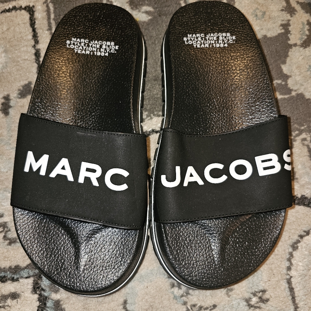 Marc Jacobs Black Slide Sandals